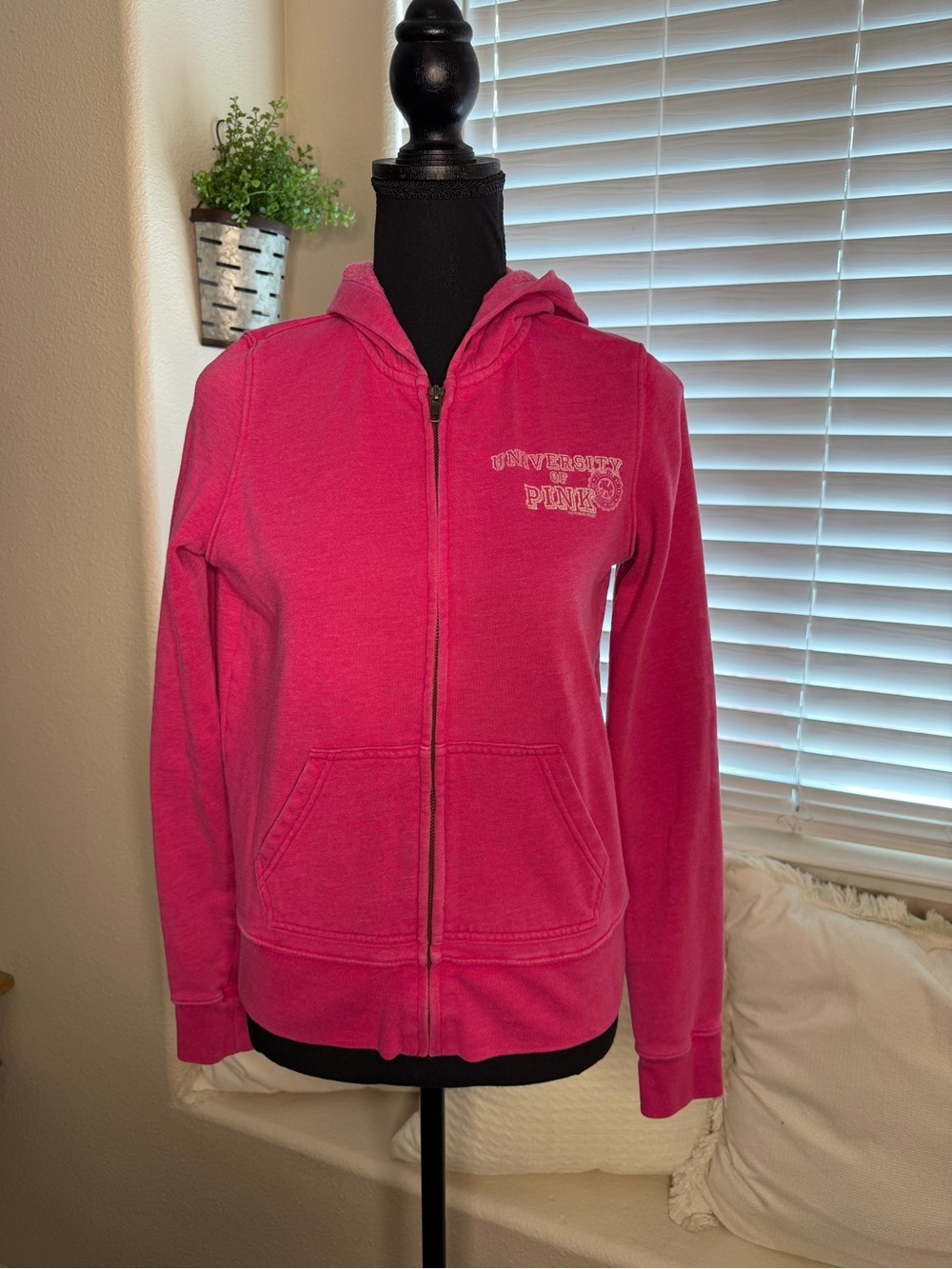 Vtg Victoria’s Secret PINK Peace Love Pink Zip Up Hoodie Pink Small Y2K 2000s
